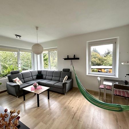 Ubytovani Janina Apartment Броумов Екстериор снимка